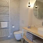 Snooze Oda ve Kahvaltı