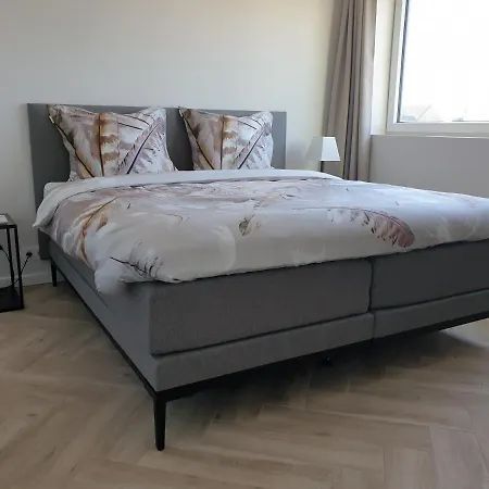 Snooze Bed & Breakfast 4*