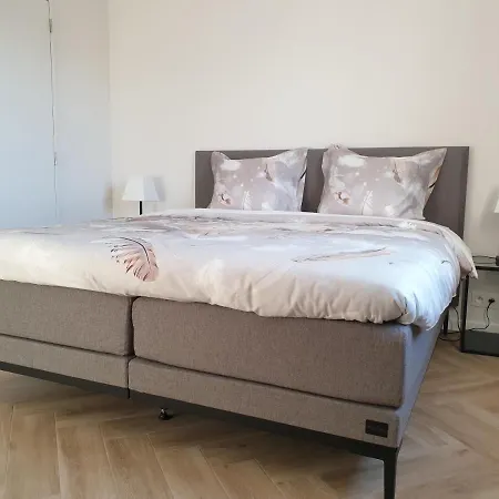 Nocleg ze śniadaniem Snooze